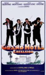 Watch Grand Hotel Excelsior Xmovies8